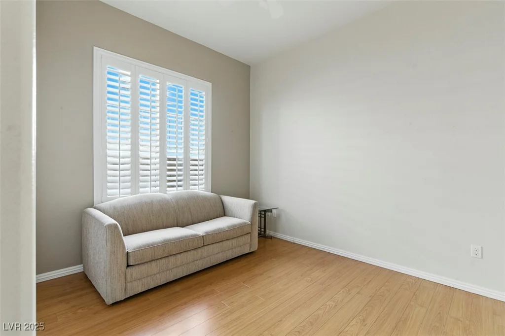 10505 Longwood, Las Vegas, NV 89134