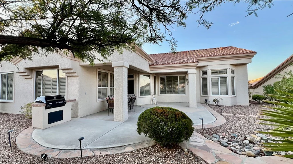 10505 Longwood, Las Vegas, NV 89134