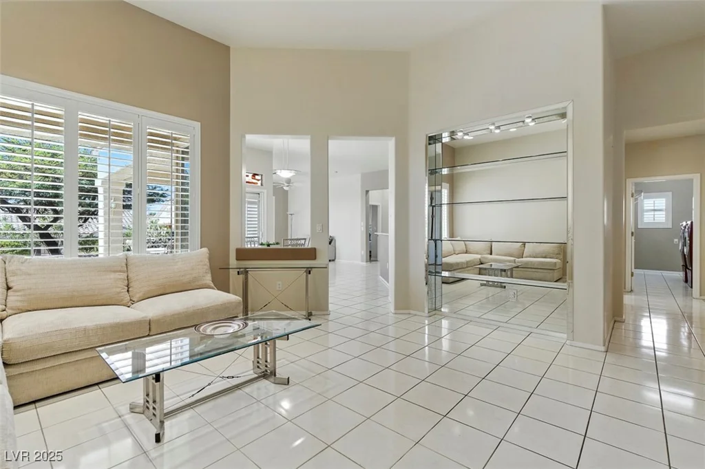 10505 Longwood, Las Vegas, NV 89134