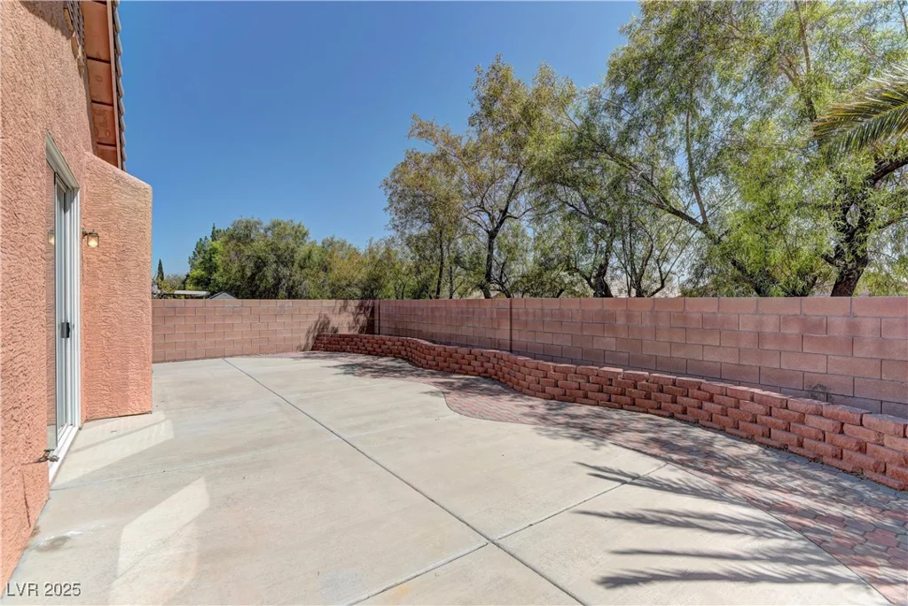 10555 Cedar Run, Las Vegas, NV 89135