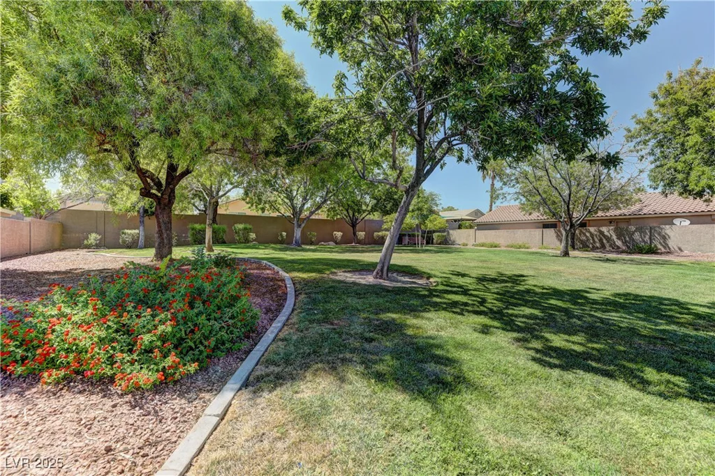 10555 Cedar Run, Las Vegas, NV 89135