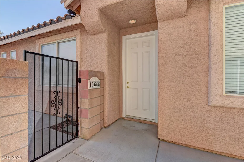 10555 Cedar Run, Las Vegas, NV 89135