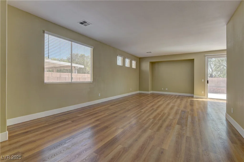 10555 Cedar Run, Las Vegas, NV 89135
