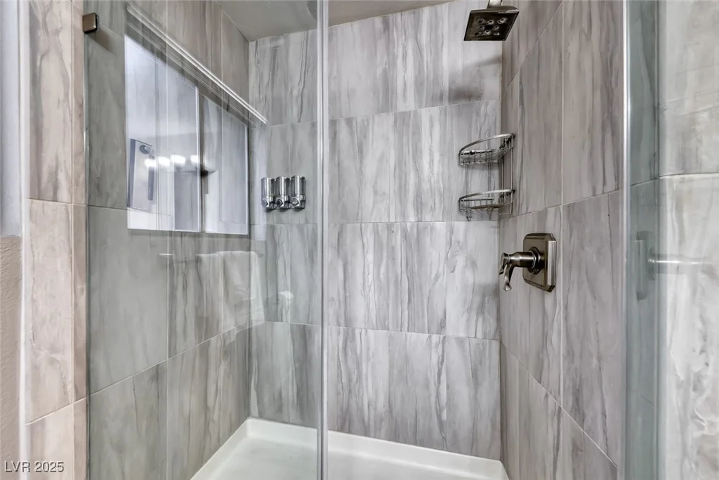 3001 Colanthe, Las Vegas, NV 89102