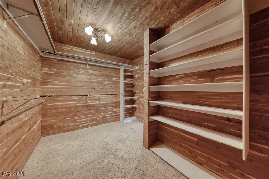 3001 Colanthe, Las Vegas, NV 89102
