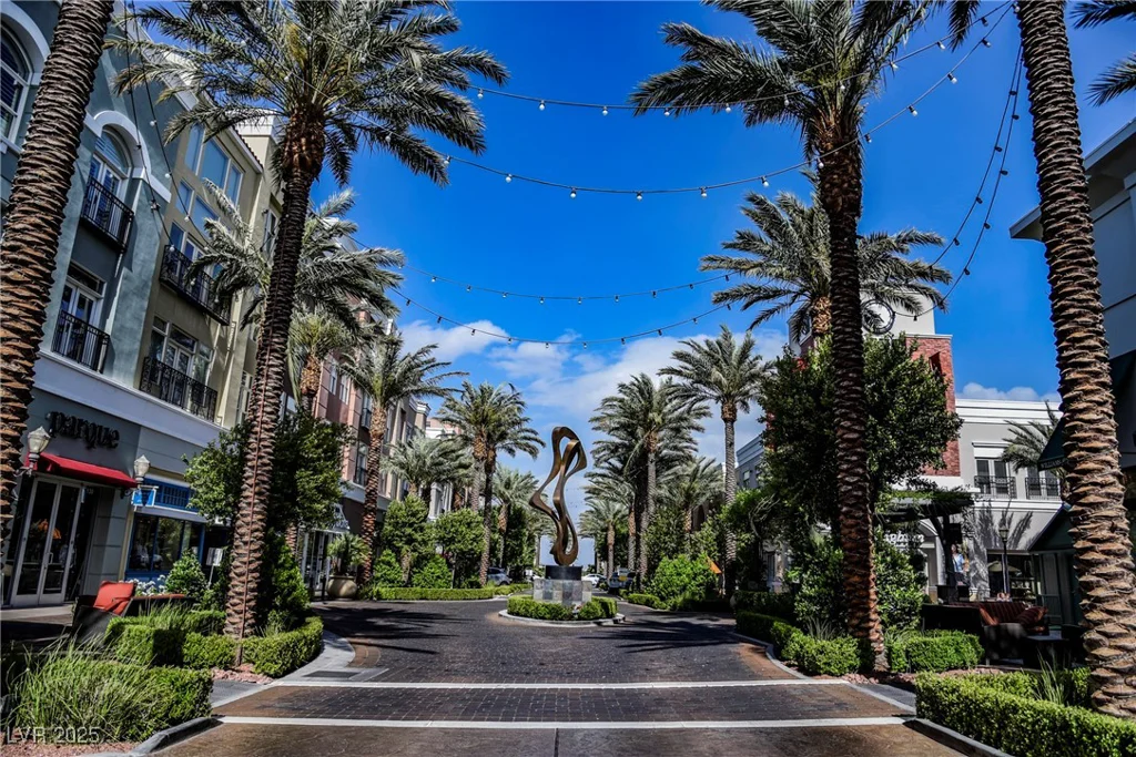 1884 Eagle Flight, Henderson, NV 89012