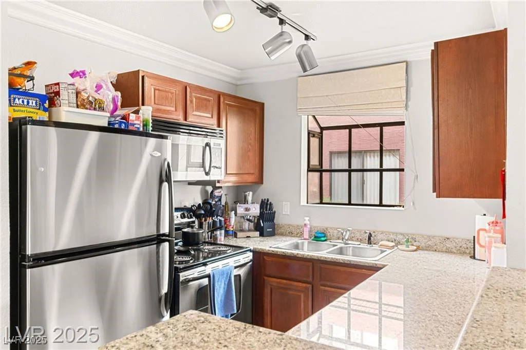 4050 Pacific Harbors, Las Vegas, NV 89121