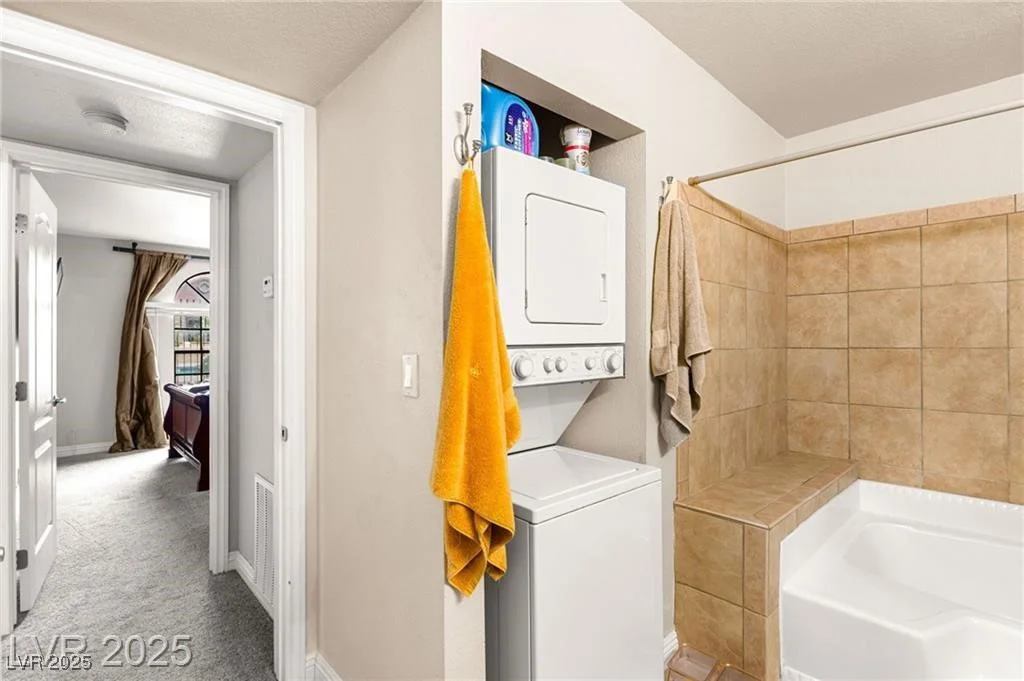 4050 Pacific Harbors, Las Vegas, NV 89121
