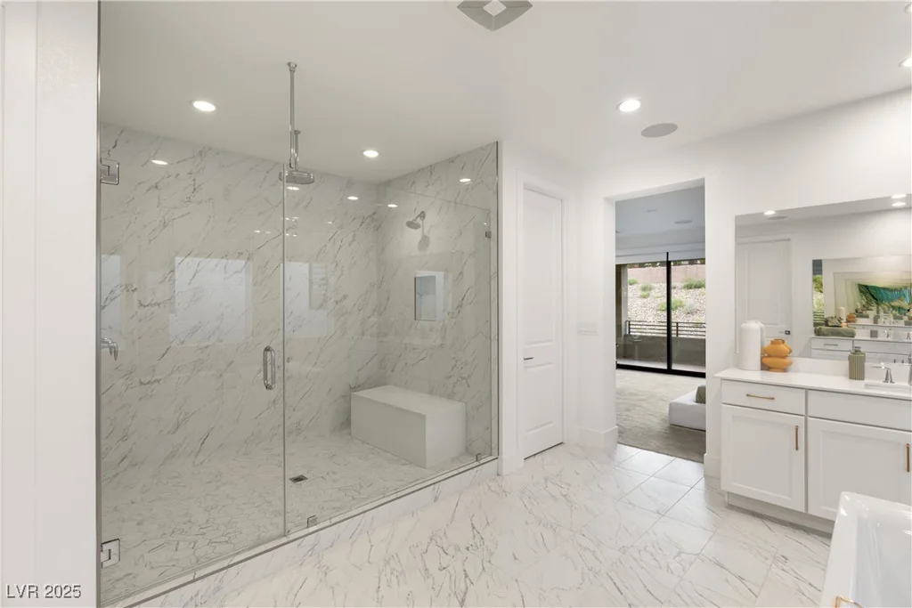 5219 Iron River, Las Vegas, NV 89135