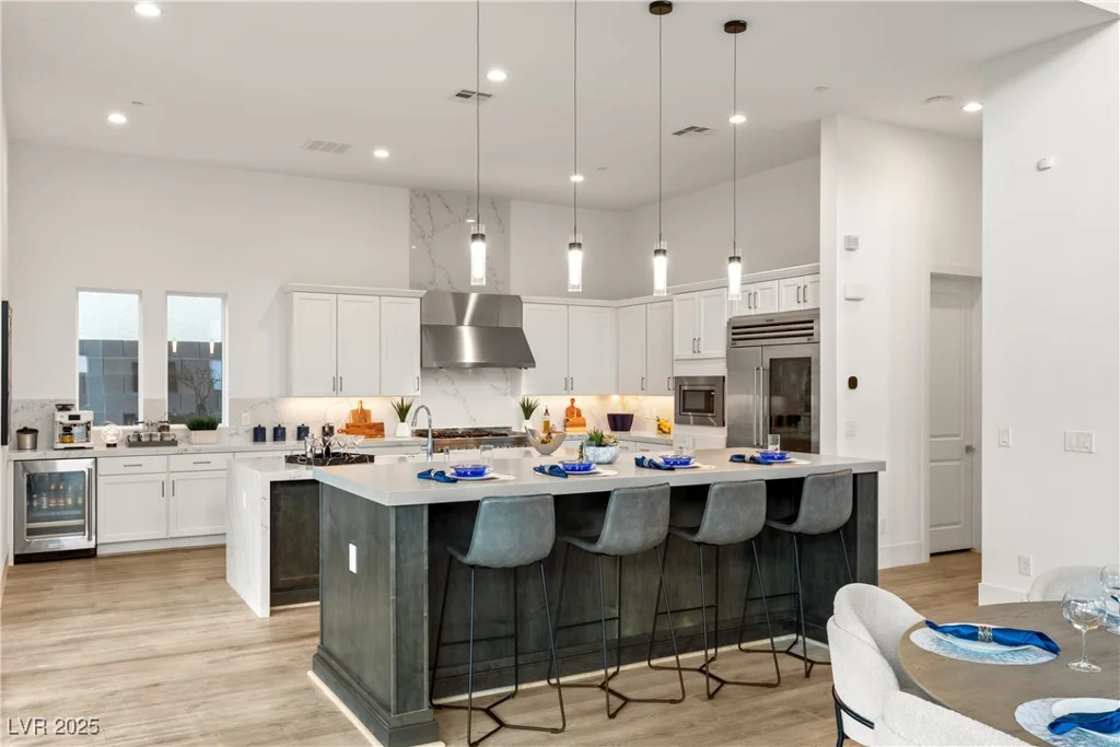 5219 Iron River, Las Vegas, NV 89135