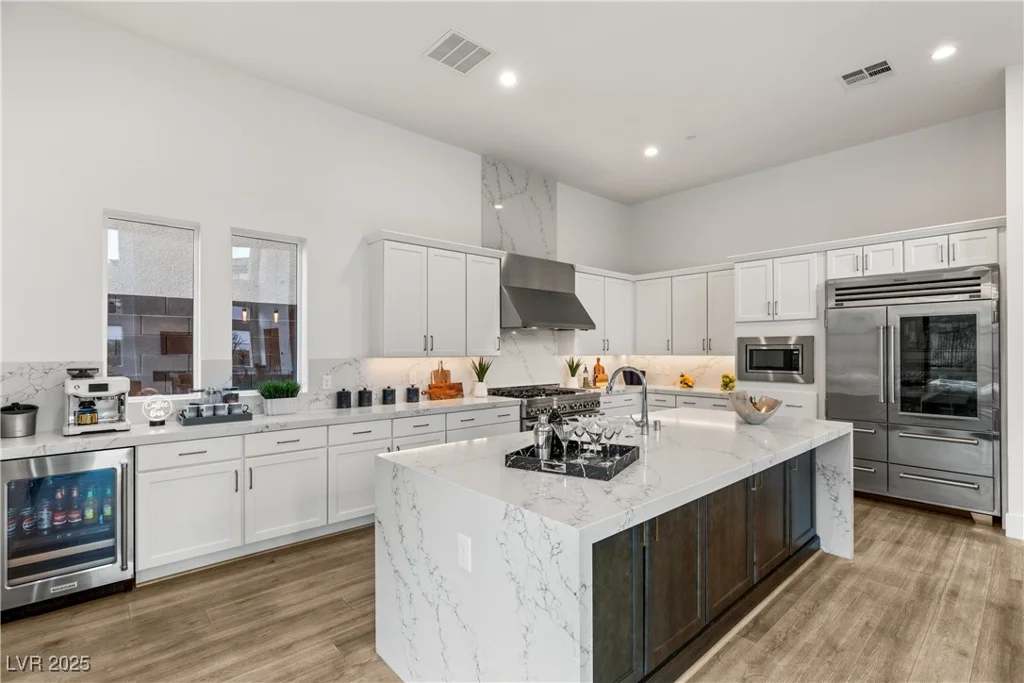 5219 Iron River, Las Vegas, NV 89135