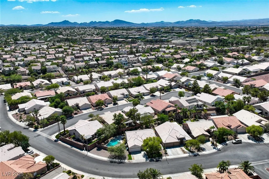 2487 Hoopes, Henderson, NV 89052