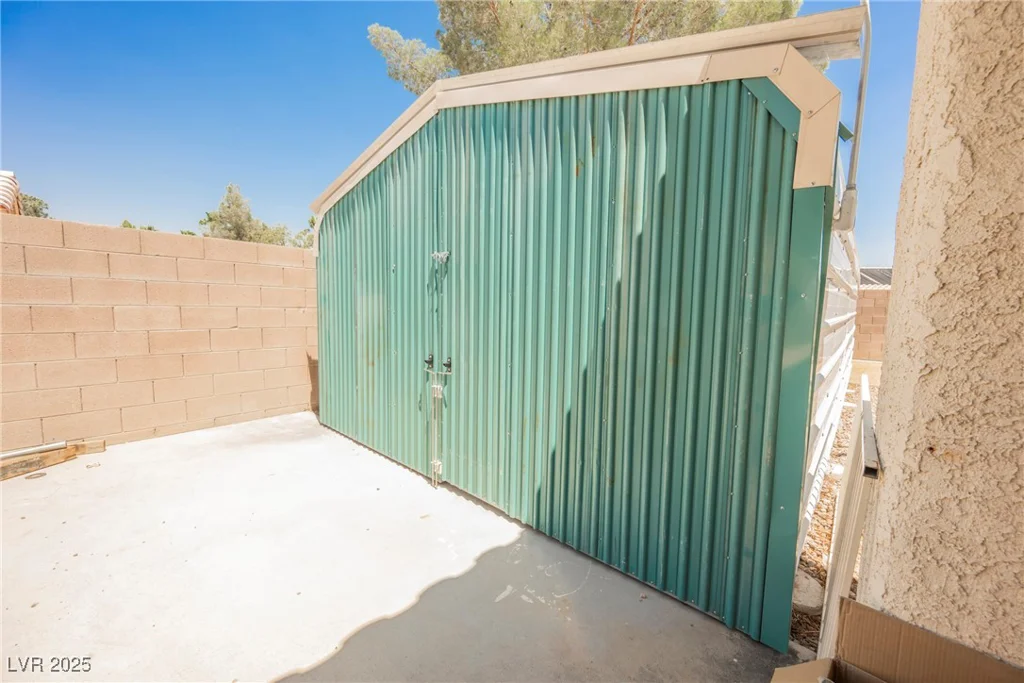 3632 Glen Ridge, Las Vegas, NV 89108