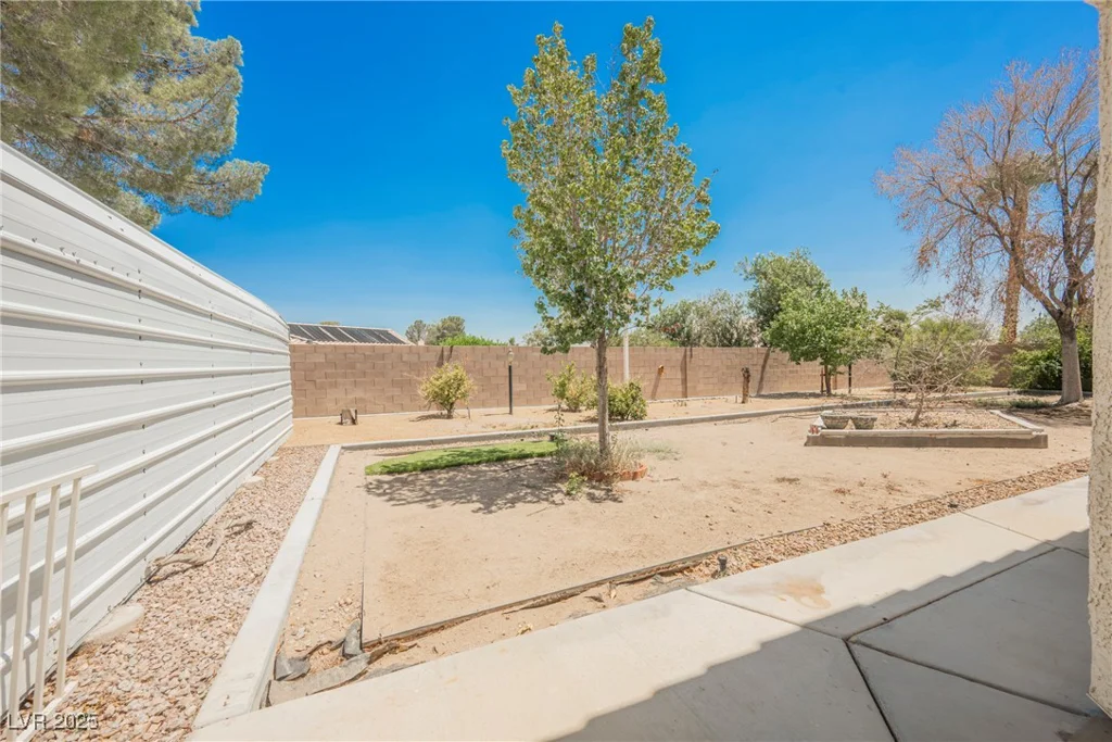3632 Glen Ridge, Las Vegas, NV 89108