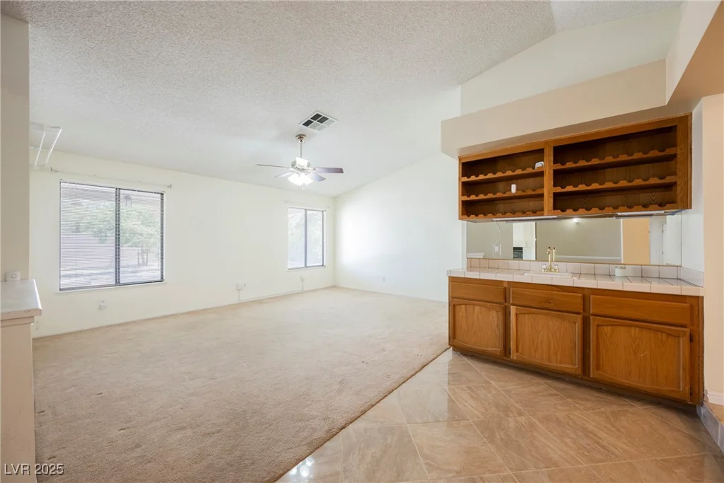 3632 Glen Ridge, Las Vegas, NV 89108