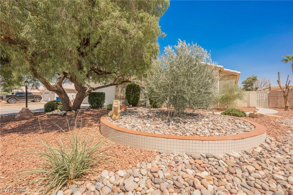 3632 Glen Ridge, Las Vegas, NV 89108