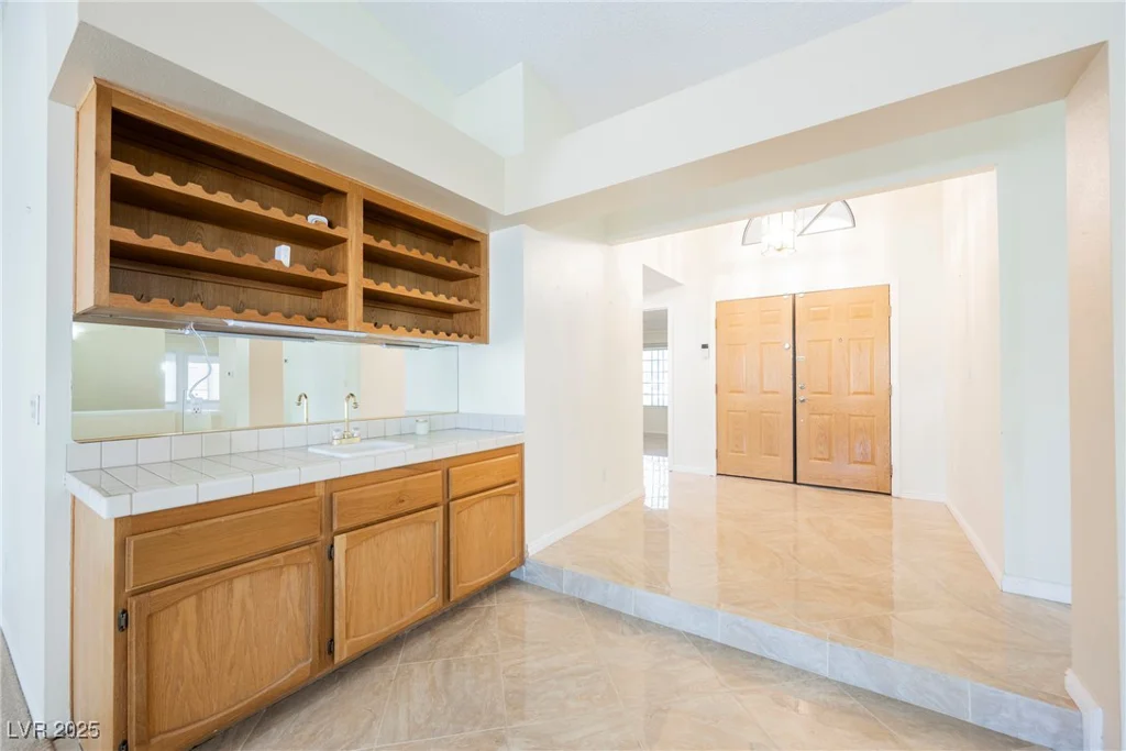 3632 Glen Ridge, Las Vegas, NV 89108