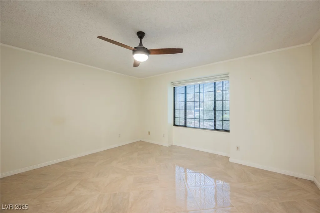 3632 Glen Ridge, Las Vegas, NV 89108