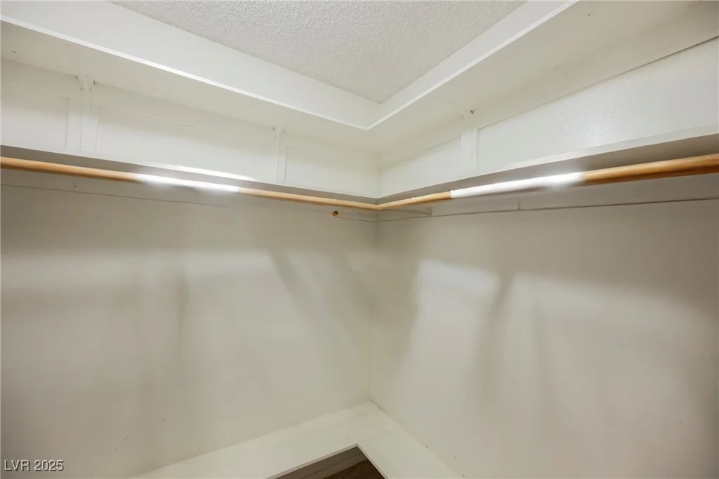 3632 Glen Ridge, Las Vegas, NV 89108