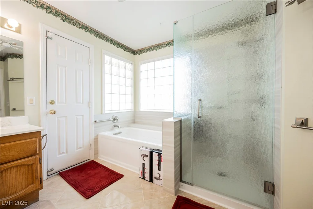 3632 Glen Ridge, Las Vegas, NV 89108