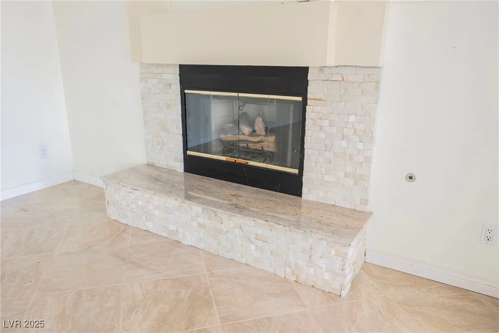 3632 Glen Ridge, Las Vegas, NV 89108