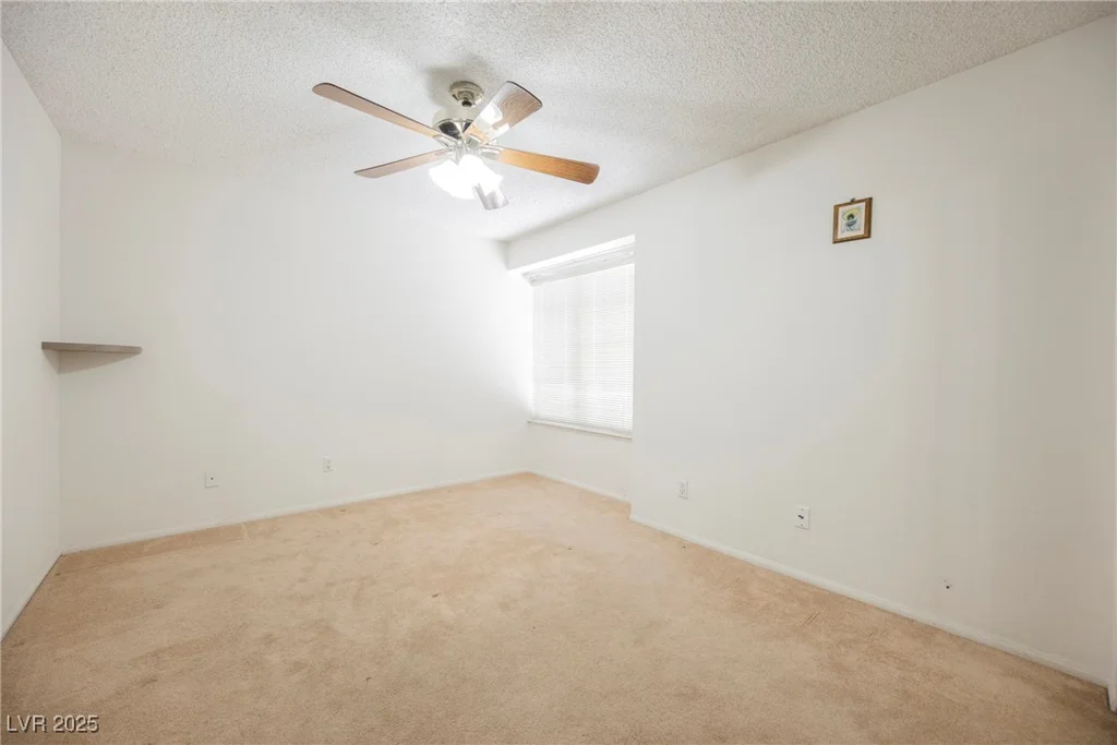 3632 Glen Ridge, Las Vegas, NV 89108