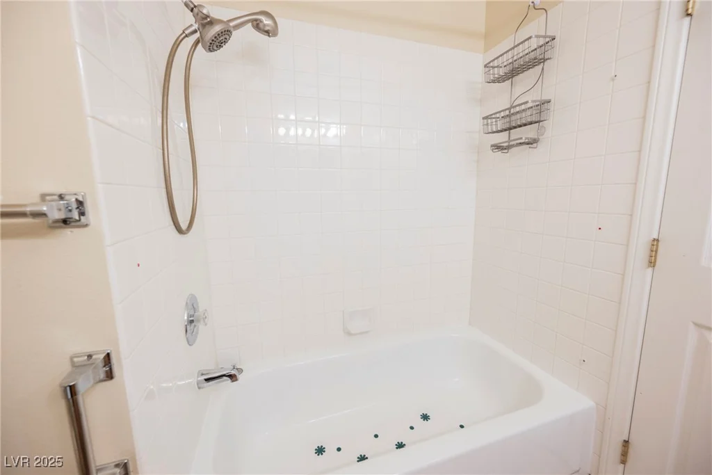 3632 Glen Ridge, Las Vegas, NV 89108