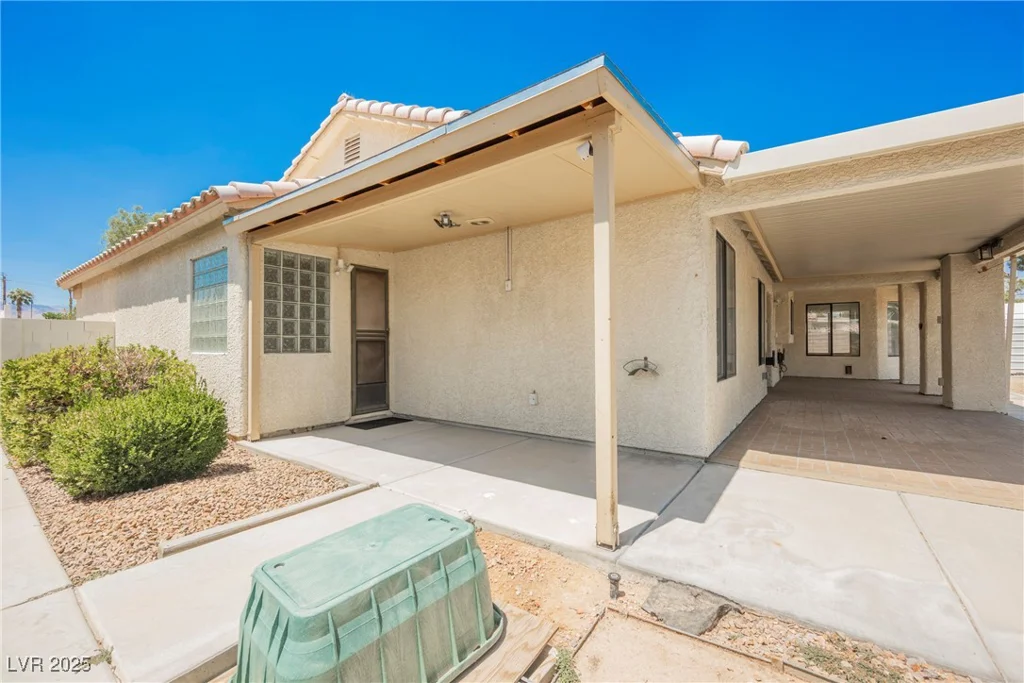 3632 Glen Ridge, Las Vegas, NV 89108