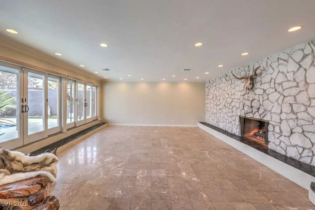 1420 8th, Las Vegas, NV 89104