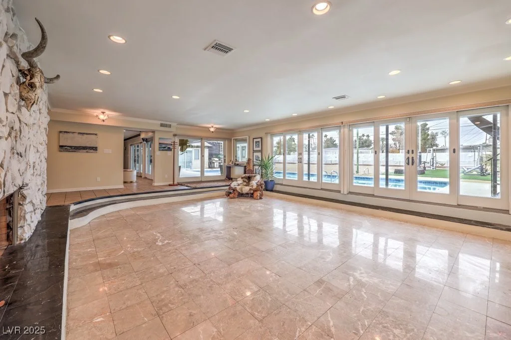 1420 8th, Las Vegas, NV 89104