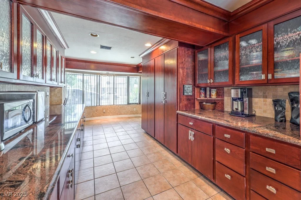 1420 8th, Las Vegas, NV 89104
