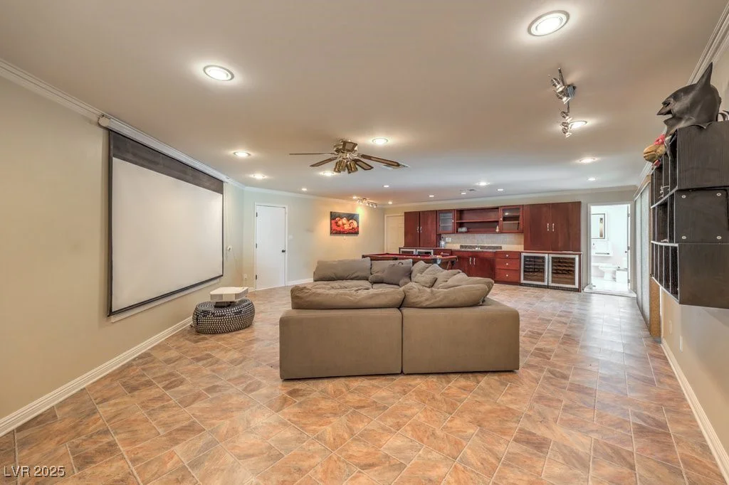 1420 8th, Las Vegas, NV 89104