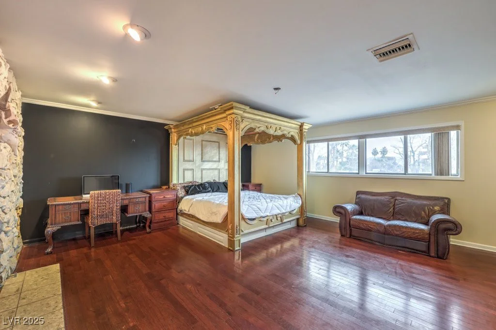 1420 8th, Las Vegas, NV 89104
