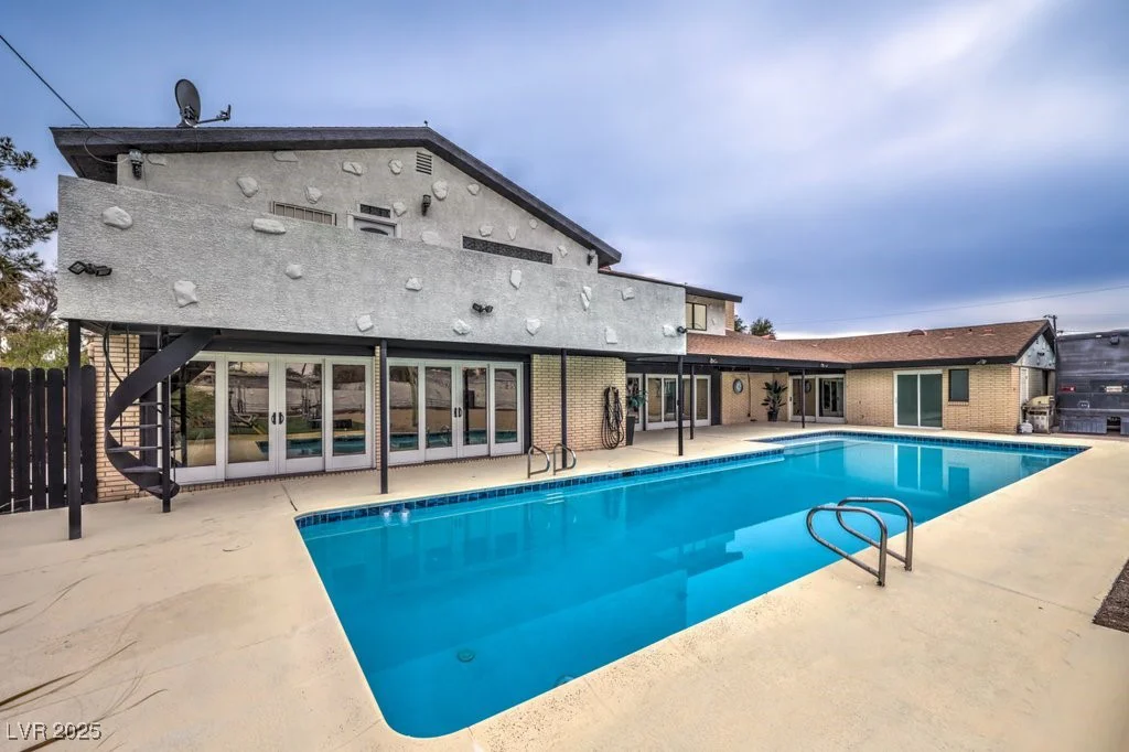 1420 8th, Las Vegas, NV 89104