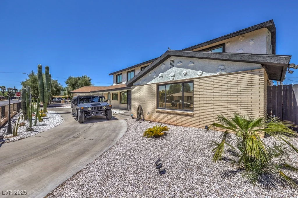 1420 8th, Las Vegas, NV 89104