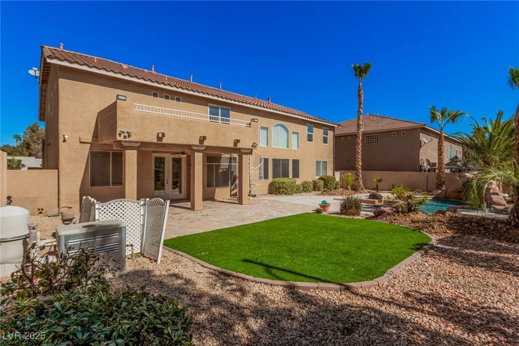8809 Barium Rock, Las Vegas, NV 89143