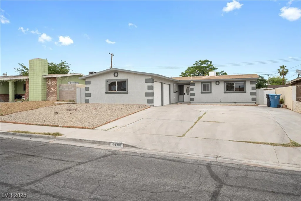 6244 Parsifal, Las Vegas, NV 89107