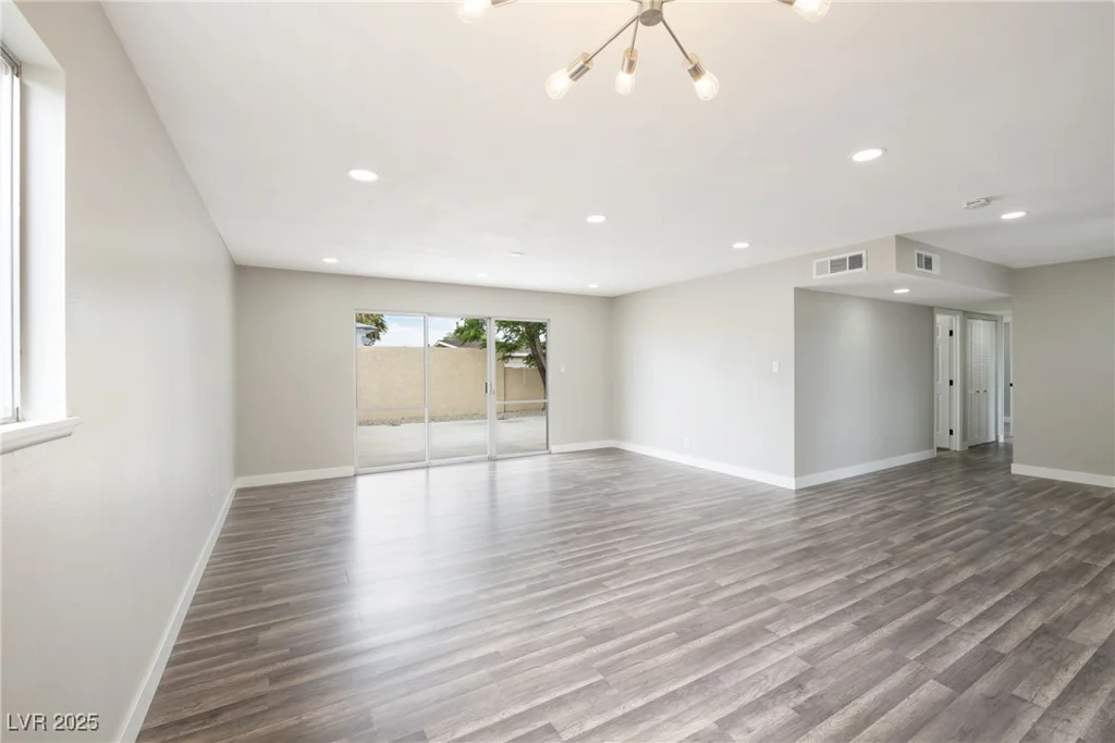 6244 Parsifal, Las Vegas, NV 89107