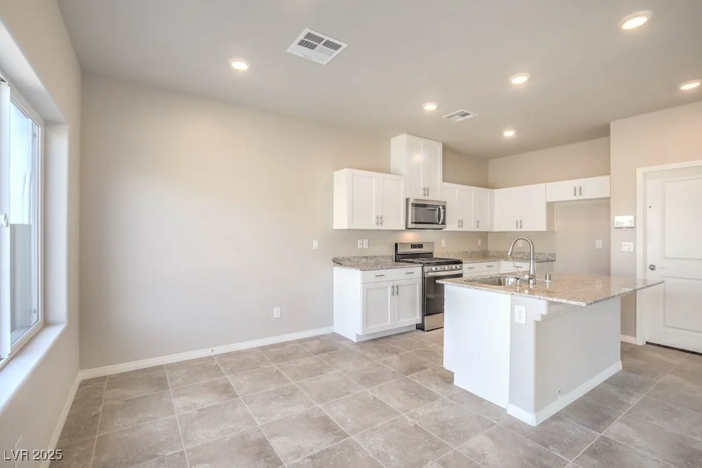 6149 Orchid Falls, North Las Vegas, NV 89081
