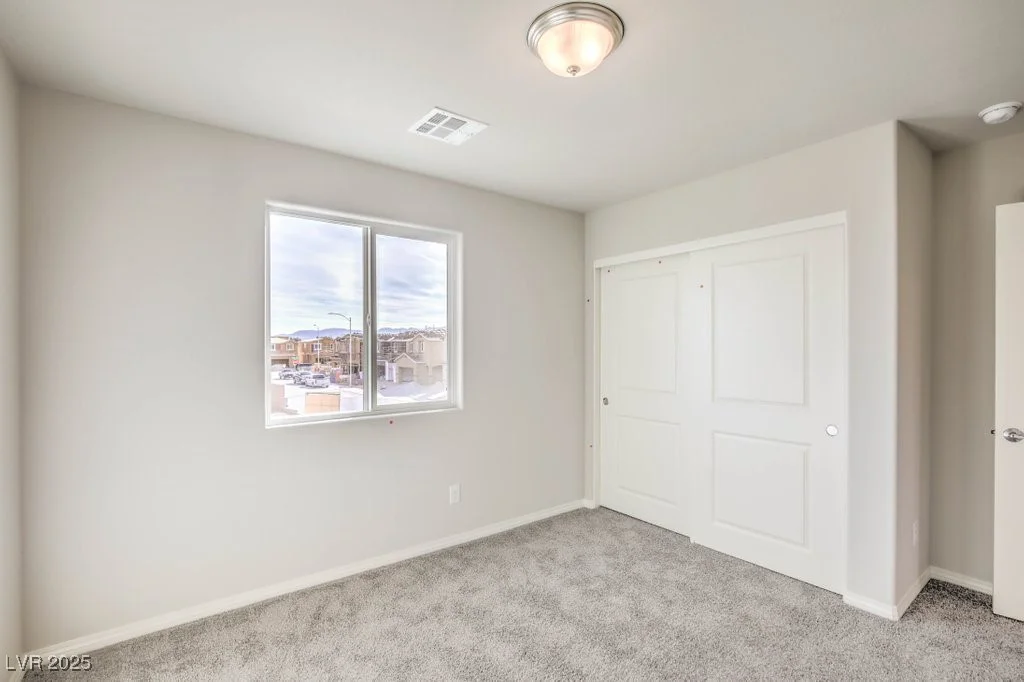 6149 Orchid Falls, North Las Vegas, NV 89081