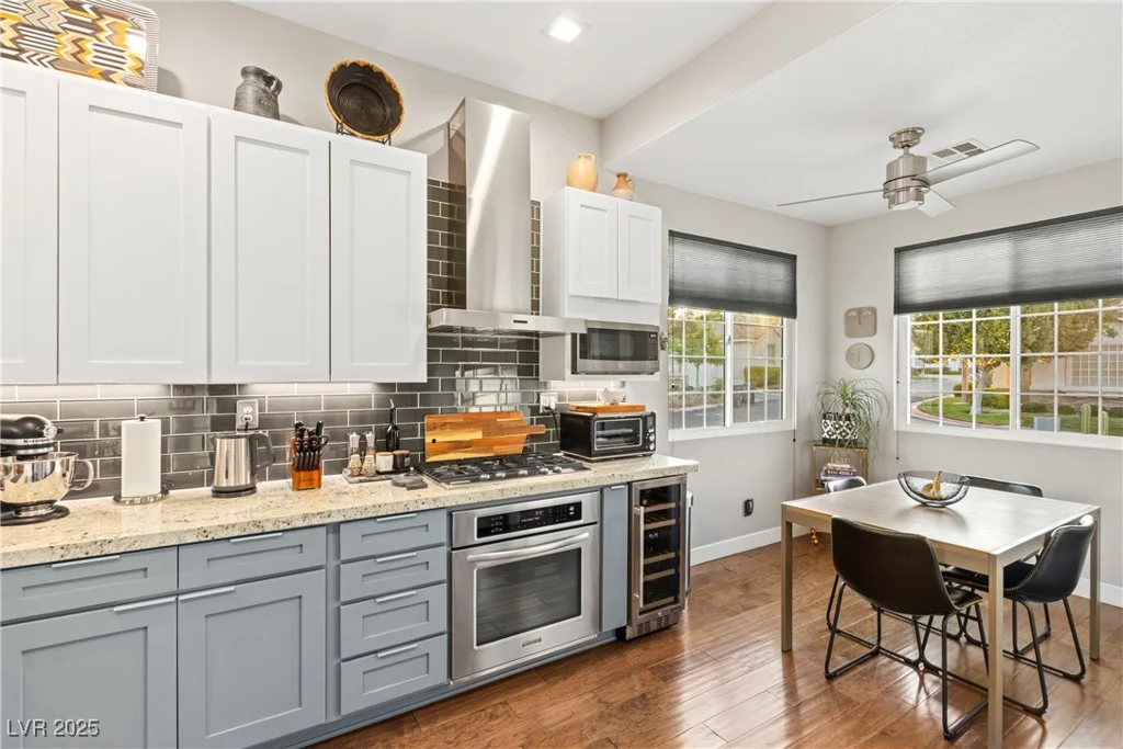 10313 New Frontier, Las Vegas, NV 89144