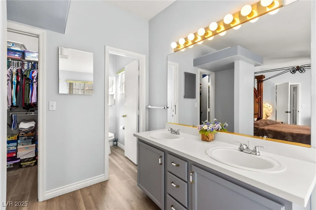 1420 Indian Hedge, North Las Vegas, NV 89032