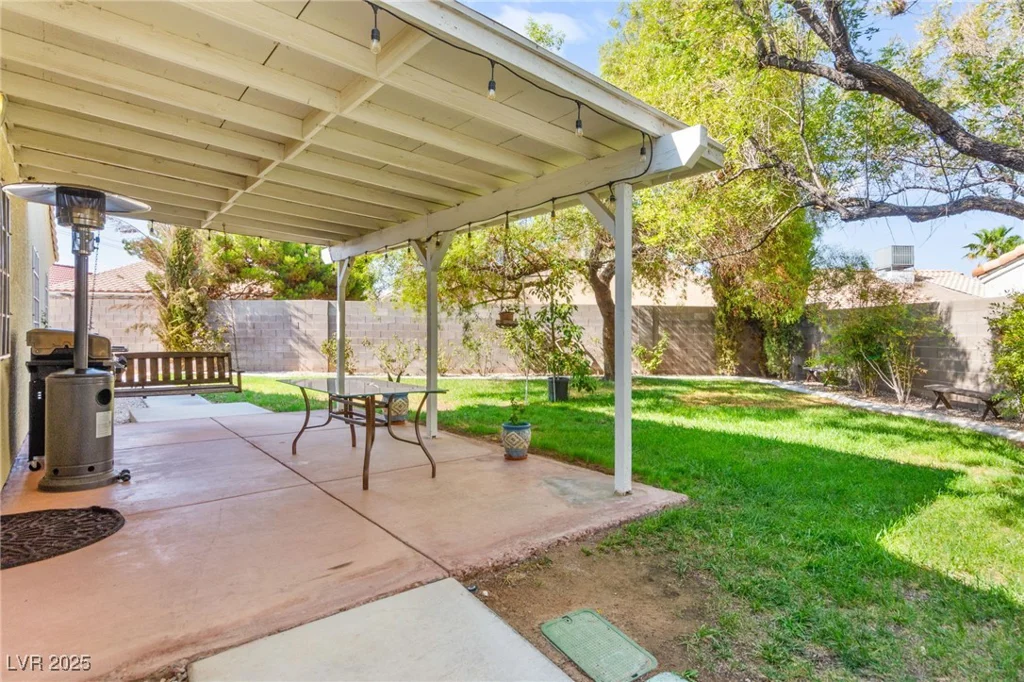 1420 Indian Hedge, North Las Vegas, NV 89032