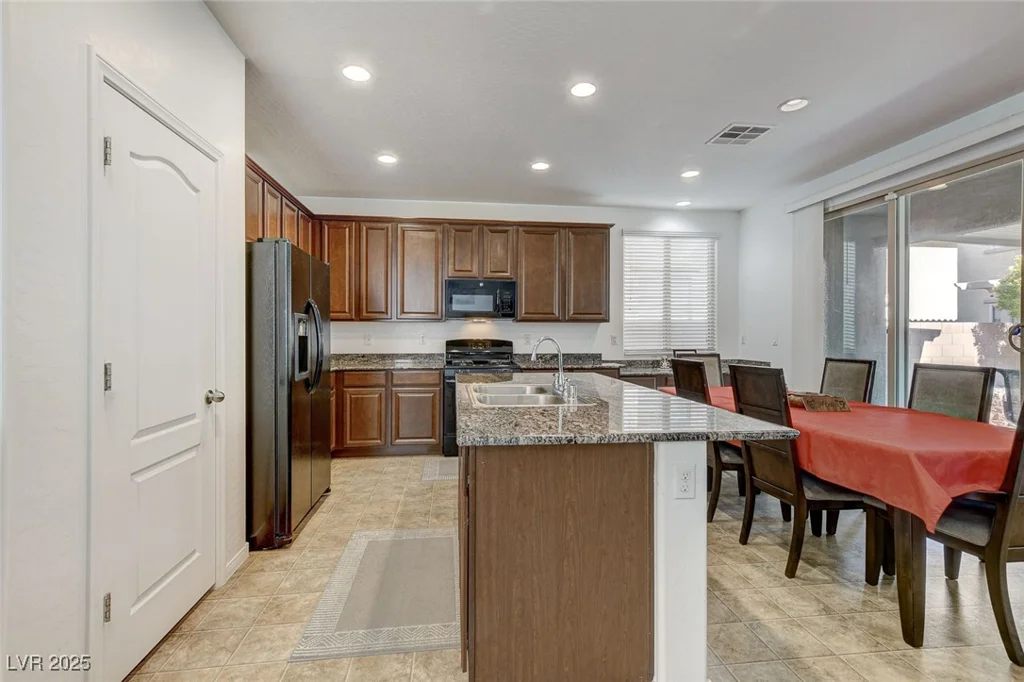 6365 Jacobville, Las Vegas, NV 89122