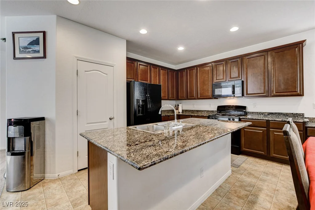 6365 Jacobville, Las Vegas, NV 89122