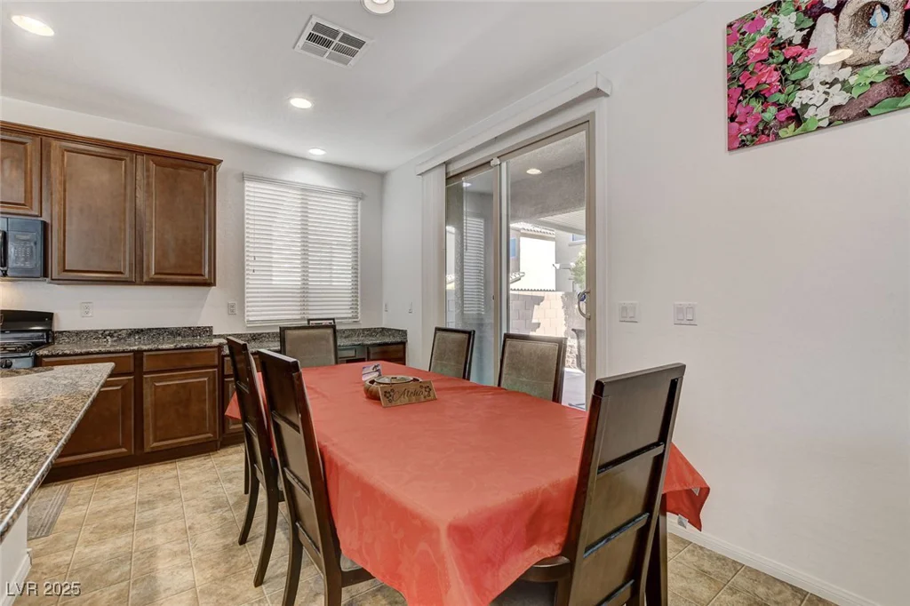 6365 Jacobville, Las Vegas, NV 89122