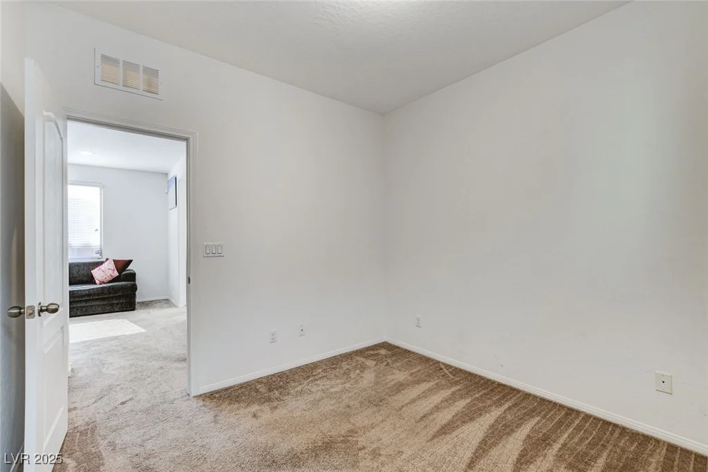 6365 Jacobville, Las Vegas, NV 89122