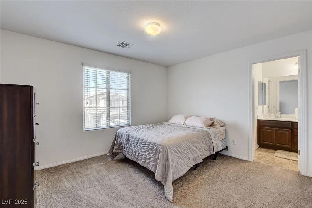 6365 Jacobville, Las Vegas, NV 89122