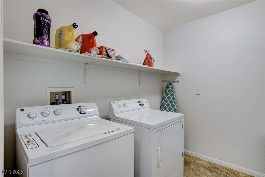 6365 Jacobville, Las Vegas, NV 89122