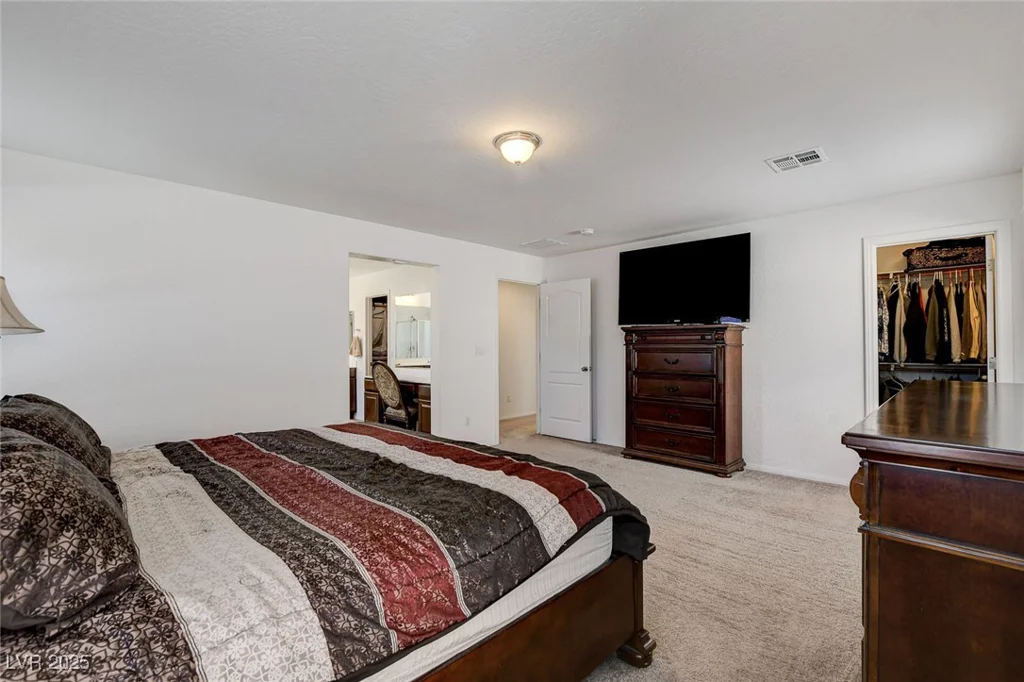 6365 Jacobville, Las Vegas, NV 89122